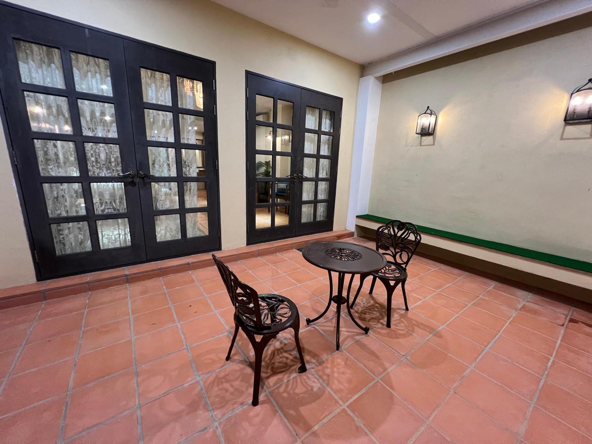 Botanica Mansion Bed & Breakfast Balik Pulau Exterior foto