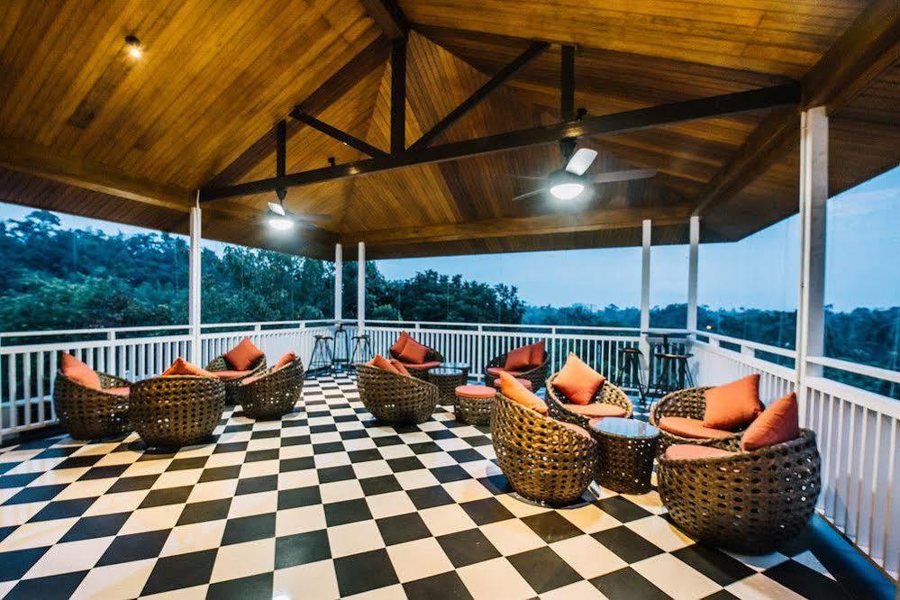 Botanica Mansion Bed & Breakfast Balik Pulau Exterior foto